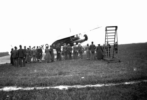 1925 Afsked