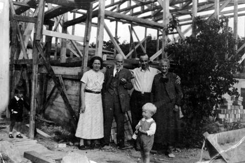 1930 Olga Hans Christian Poul og Eliane