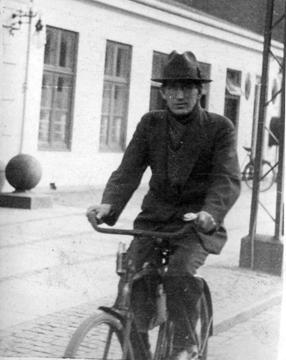 1933 Edmund
