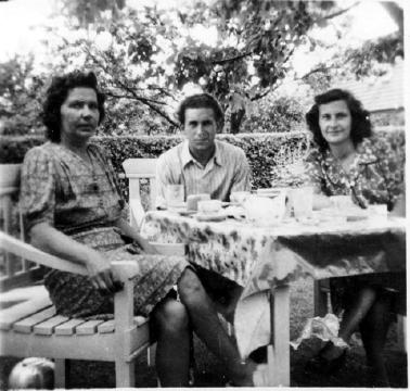 1945 Olga Wolter Kaj og Lilian