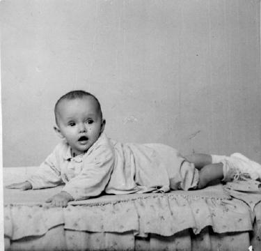 1949 Winnie kravlende