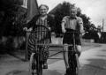 1940 Dagmar og Poul cykler