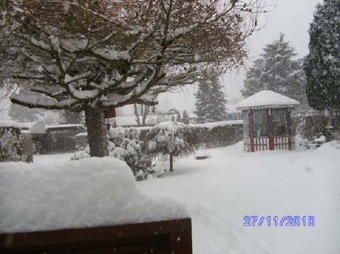 2010-11-27 Sne 04